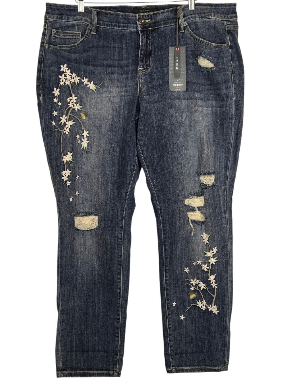 Torrid Premium Boyfriend Embroidered Jeans Mid-rise Distressed Stretch 20 NWT - Picture 2 of 15